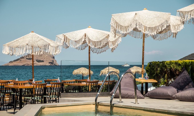 Porto Rafti Hotel | Kiani Akti Hotel