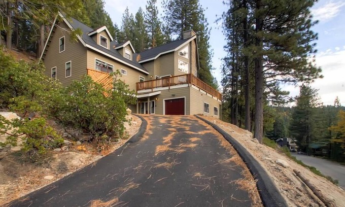 Yosemite West House | Kildrummy Lodge