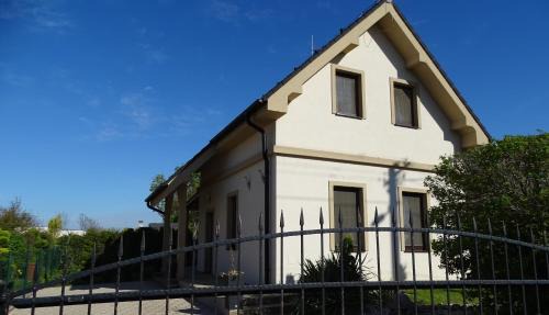 Mojmirovce House | Kimy home