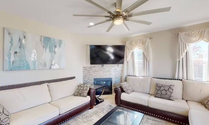 Chico Other | King Beds Castle | Air Hockey | Room TVs | Firepit