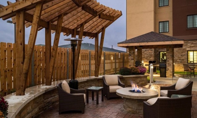 Wichita Falls Condo | King Suite w/Fitness Center | Business Travelers