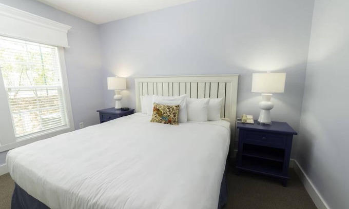 Lackey Cottage | Kings [& Queens] Creek 3BR: Cozy & Private - Where Royalty Meets Serenitynnn