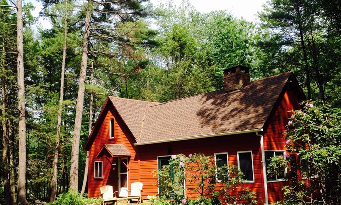 Kingston House | Kingston/Hurley country escape.