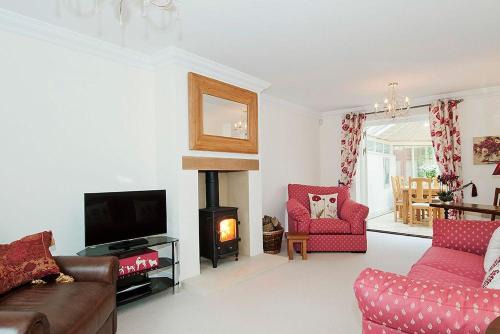 Ebrington House | Kissing Gate Cottage