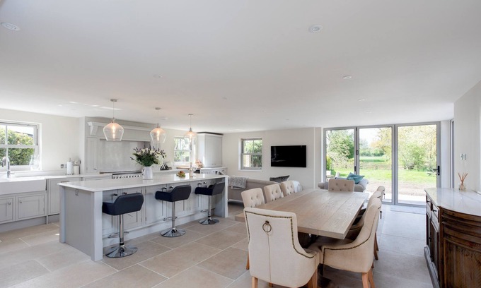 Ripon Cottage | Kist Accommodates presents Glen View Cottage