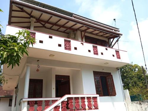 Hettimulla Villa | Kiyara Holiday Villa