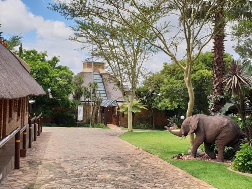 Emalahleni House | Klein Bosveld Guest House