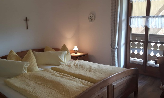 Weissbach Apartment | Kleine Ferienwohnung Wohn/schlafraum Nr. 2, 21 qm