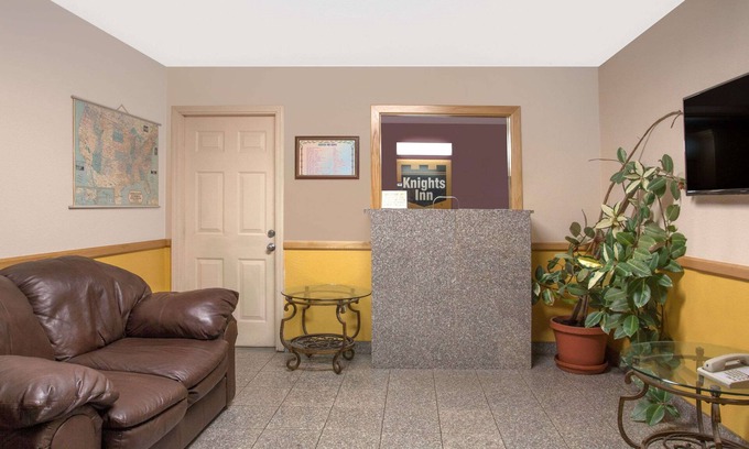 Parkers Crossroads Hotel | Knights Inn Wildersville
