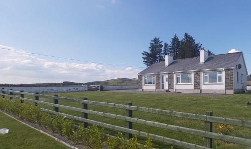 Moville House | Knockalt Cottage