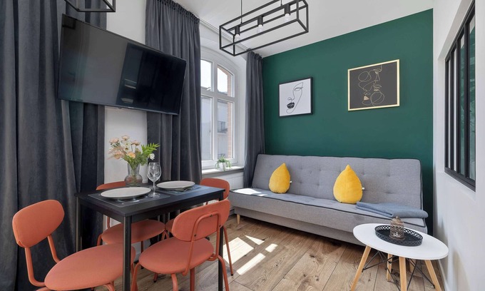Katowice Apartment | Kościuszki 31B | Katowice | Stylish Apartment | Balcony | Pet Friendly | City Ce