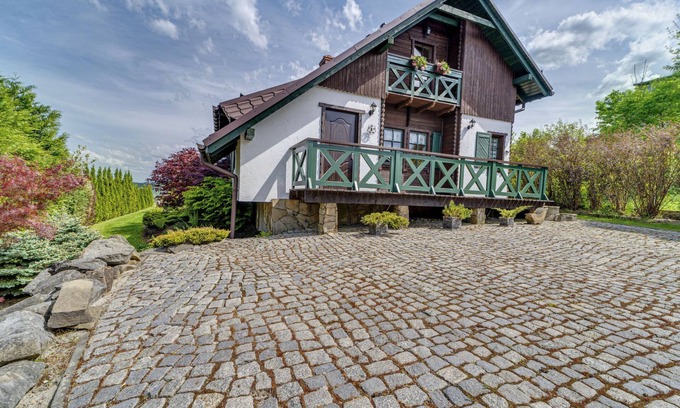Rychwałd House | Kogucik by Interhome