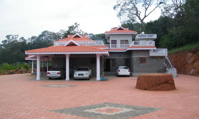 Kundapur House | Kollur - Mookambika farmstay