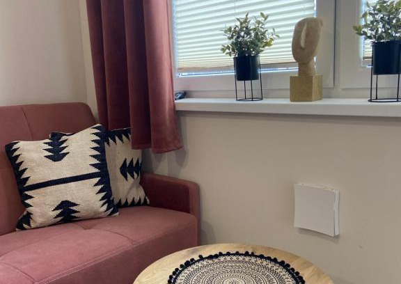 Debina Apartment | Kolorowy Apartament 26