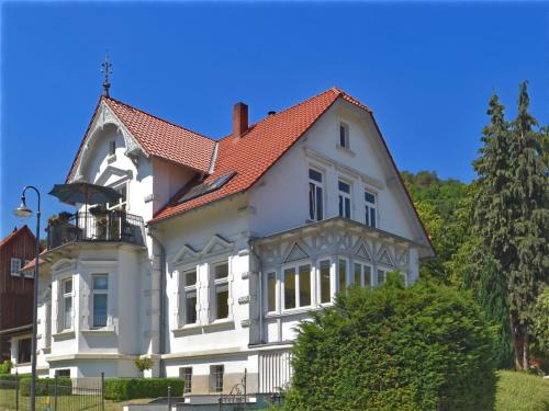 Blankenburg Apartment | Komfort mit Schlossblick