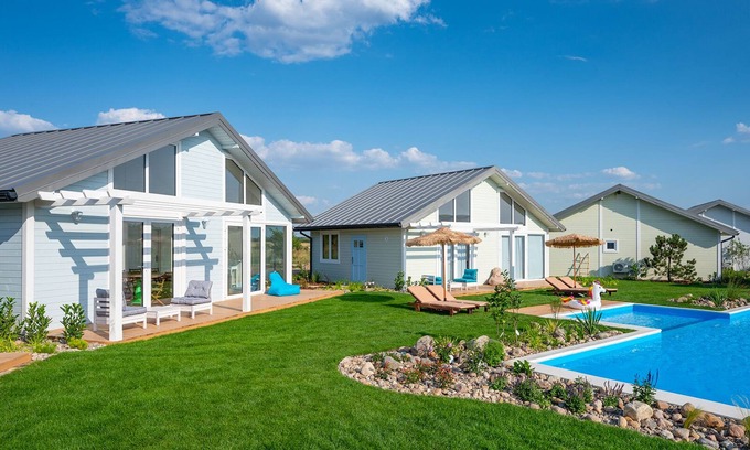 Wicie Apartment | Komfortables Ferienhaus, Osada Widoki, Beheizter Pool, Strandnah