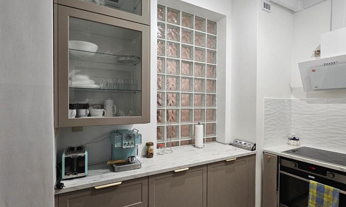 Chotomow Apartment | Koral