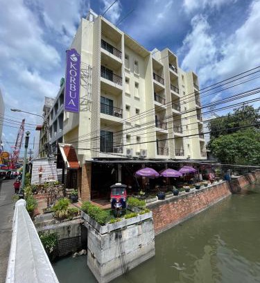Ban Phan Thom Hotel | Korbua House