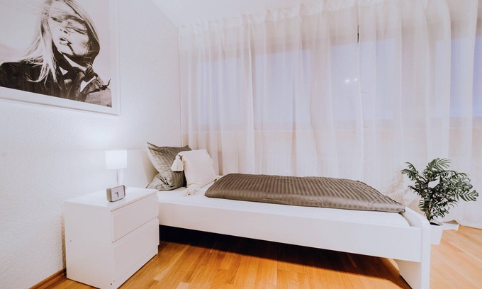 Wallersheim Apartment | Kostengünstige Unterkunft für Monteure & Firmen Inkl. Parkplatz