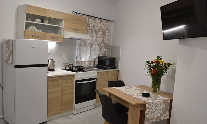 Zaros Apartment | Kourites Apartments