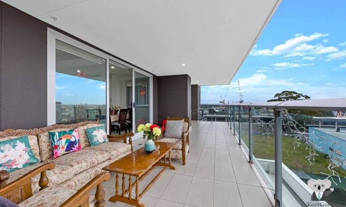 Blacktown Apartment | KozyGuru | Blacktown | 3 Bedroom APT