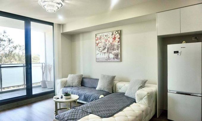 Wentworthville Apartment | KozyGuru | Wentworthville | 2 Bed 2 Bath Apt