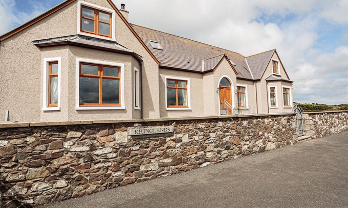 Stranraer Cottage | KRINGLANDS, family friendly, country holiday cottage in Kirkcolm