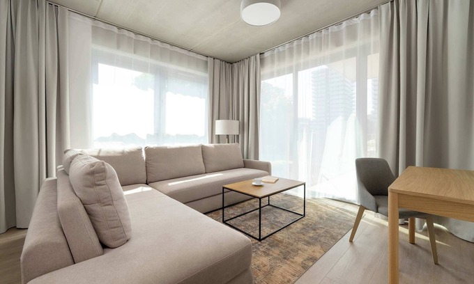 Srodmiescie Apartment | Księcia Witolda 60 | Wroclaw | Elegant Apartment | Parking | Air Conditioning |