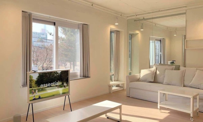 Seongnae-dong Apartment | KSPO, Asan Hospital, Olympic park, Spacious studio