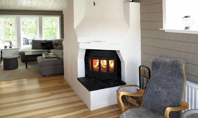 Vemhan House | Kvisthån Idegranen by Interhome