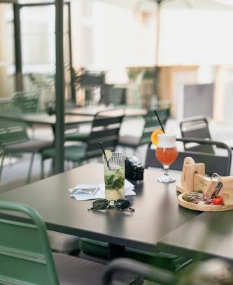 Metz-Centre – Ancienne Ville Hotel | Kyriad Metz Centre - Restaurant Moze