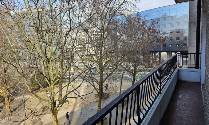 Secteur 1 Apartment | L'étoile D'alembert, Spacieux et Lumineux