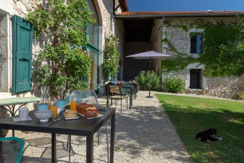 Le Touvet House | L'Abelli d'Estelle