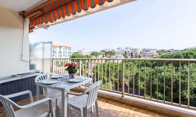 Juan-les-Pins Apartment | L'Also - Charmant studio