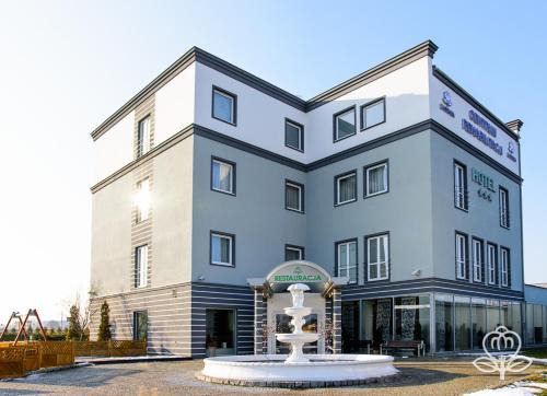 Srem Hotel | L'ascada Hotel