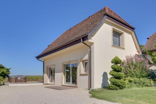 Nambsheim House | L'Atelier 4 stars Luxury, Hot Tub, Pool