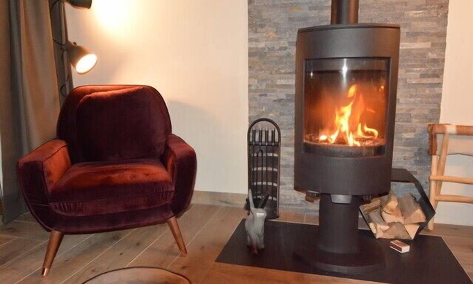 Montalbert Apartment | L'AUBEPINE 2, 6-8 PEOPLE, SKI IN SKI OUT