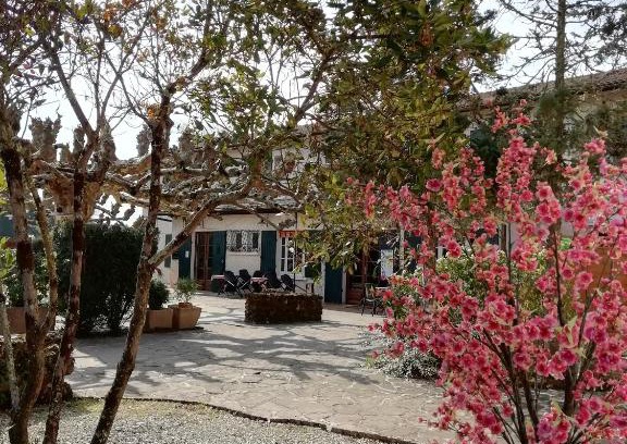 Lugos Hotel | L'Auberge de Lugos