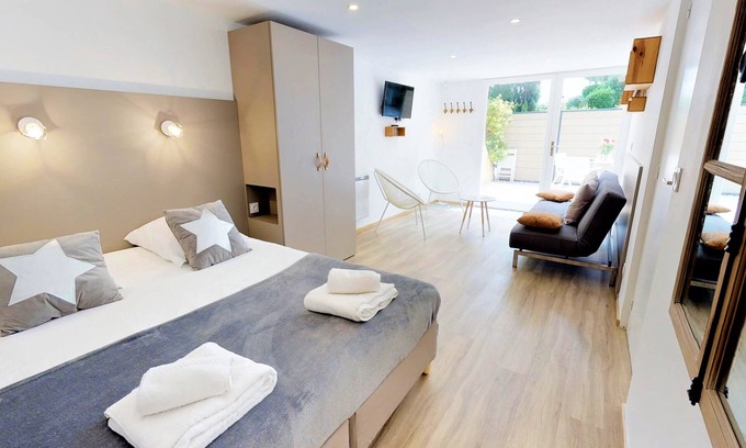 Saint-Peray House | "L'EFFERVESCENT" - Wonderful Place in the heart of the vineyards of Saint Peray