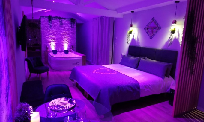 Talmont-Saint-Hilaire House | L'essentiel love 85 - Love room