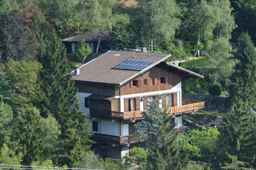 Viggiu Bed & Breakfast | L'Helleboro - immerso nella natura