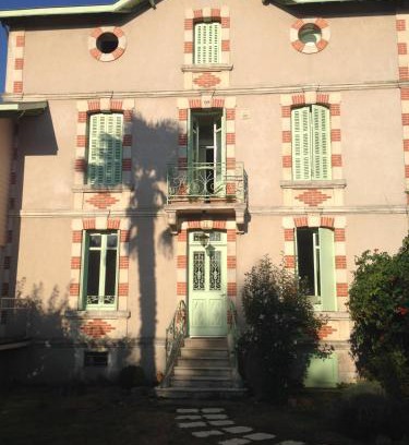 Centre Ville Bed & Breakfast | L'horizon, Suite familiale, stationnement gratuit, prise batterie