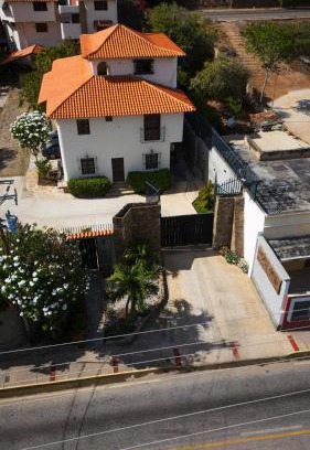 Margarita Island Apartment | L Otro Pueblo Pampatar