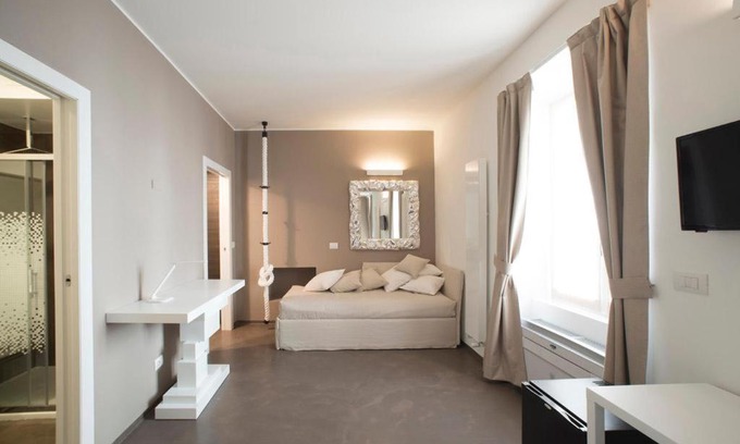 Zona Risorgimento Bed & Breakfast | L'Ottava GuestHouse