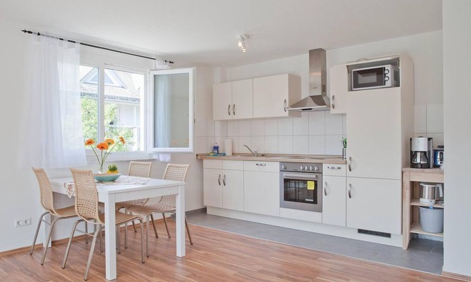 Titisee-Neustadt Apartment | L12 vacation apartment, 64sqm, terrace, 1 bedroom, max. 4 persons