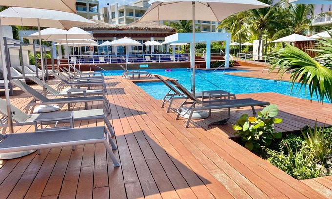 Playa Mujeres Condo | La Amada Deluxe 1 BR Condo w/Private Beach