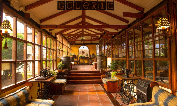 Guano House | La Andaluza