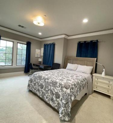 Arcadia House | LA Arcadia Mansion