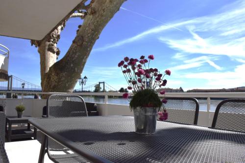 Tain-l'Hermitage Apartment | La Bâtie - Terrasse avec Vue imprenable sur le Rhône, 3 chambres, 3 salles de bain