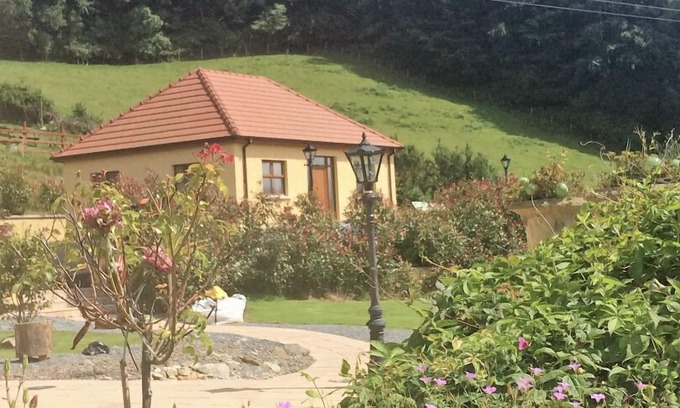 Newry Villa | La Belle Villa, Rostrevor, N. Ireland